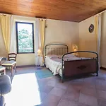 Le Moulin De Cabanis